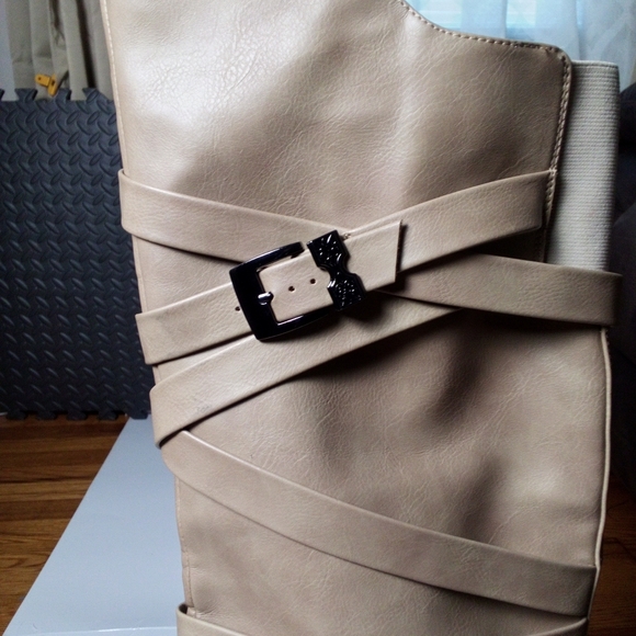 Wild and Rose Demetria 04 Leather Boot - Picture 4 of 10